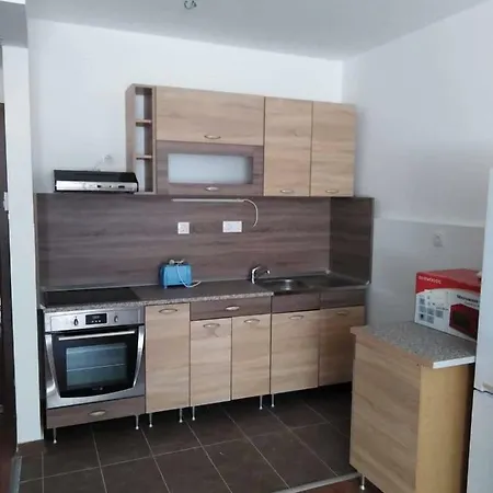 Parizsi Udvar Apartmán *