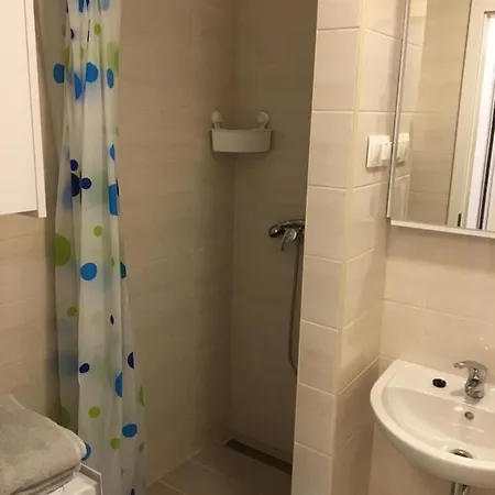 Parizsi Udvar Apartment *